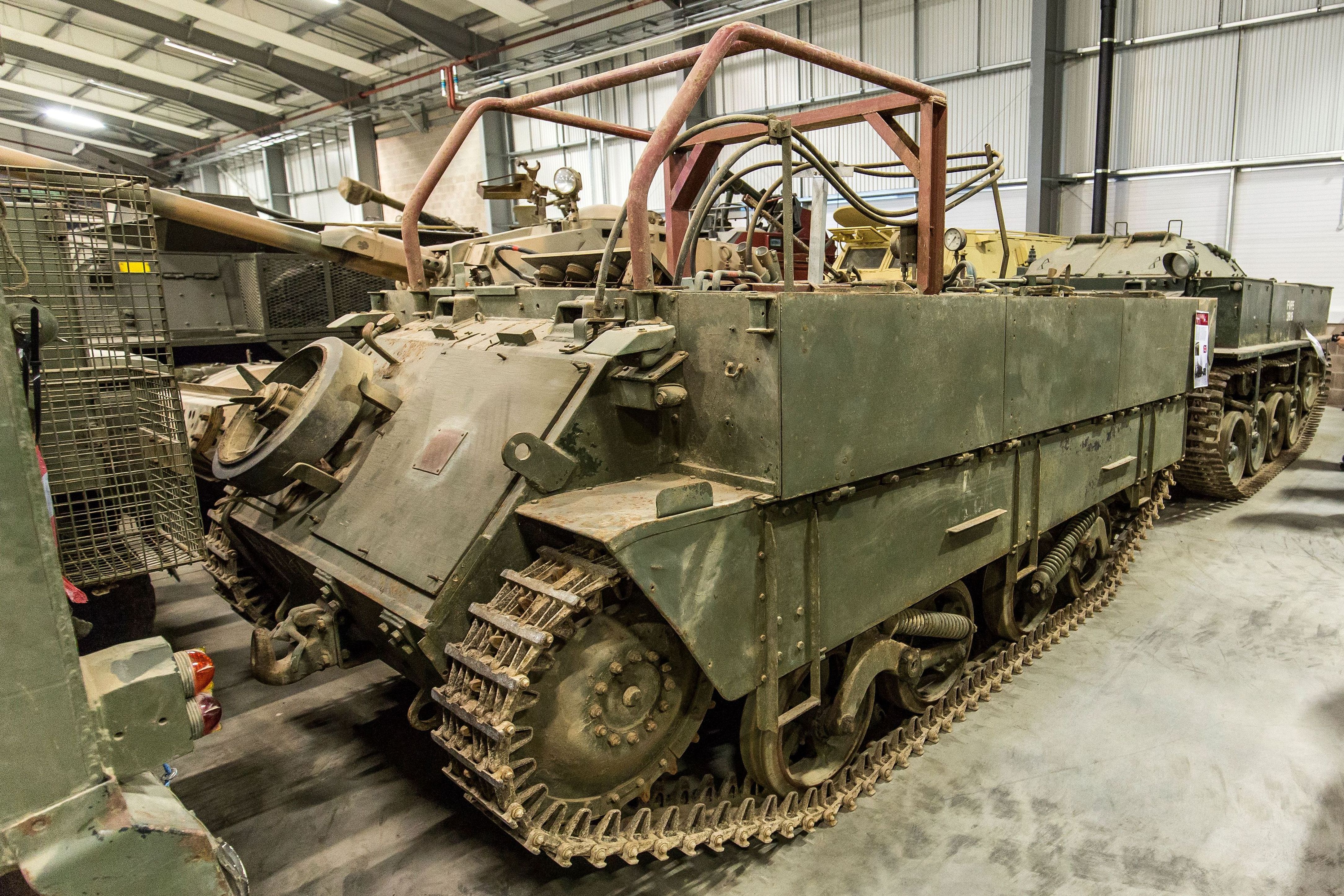 파일:The_Tank_Museum_Oxford_Carrier.jpg