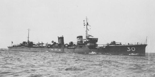 파일:external/upload.wikimedia.org/Japanese_destroyer_Mutsuki_1930.jpg