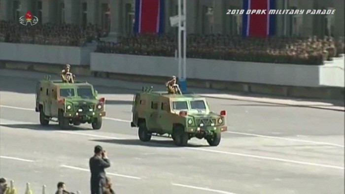 파일:북한 신형 경차량.jpg
