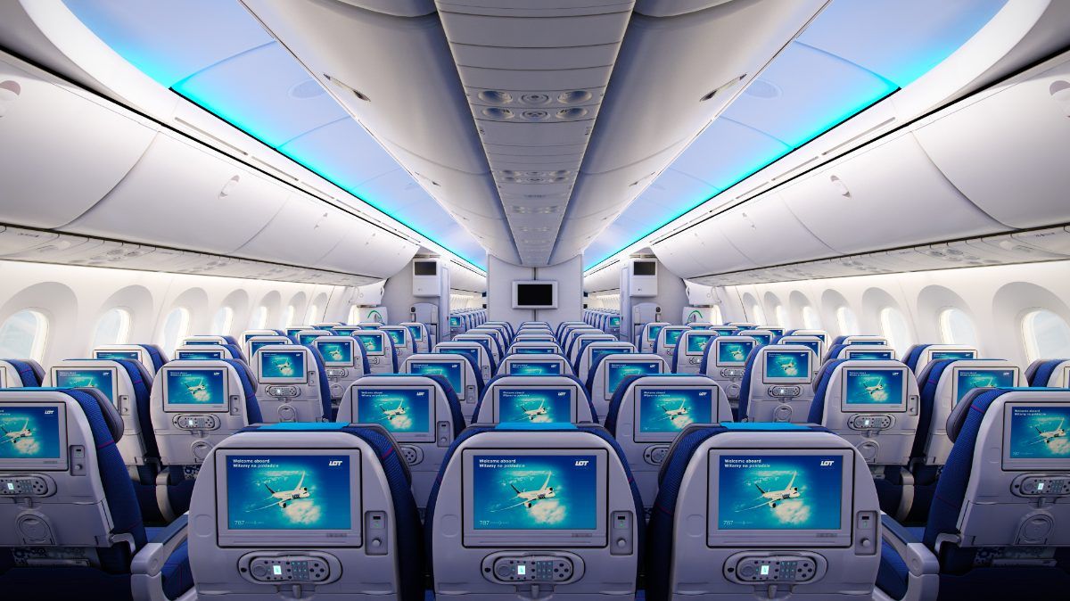 파일:Boeing_787_8_interior_E_3.jpg