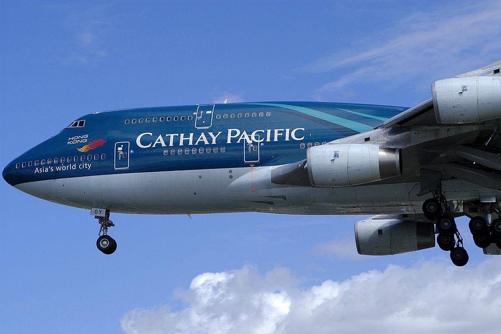 파일:external/upload.wikimedia.org/1024px-Boeing_747-467%2C_Cathay_Pacific_Airways_AN0439858.jpg