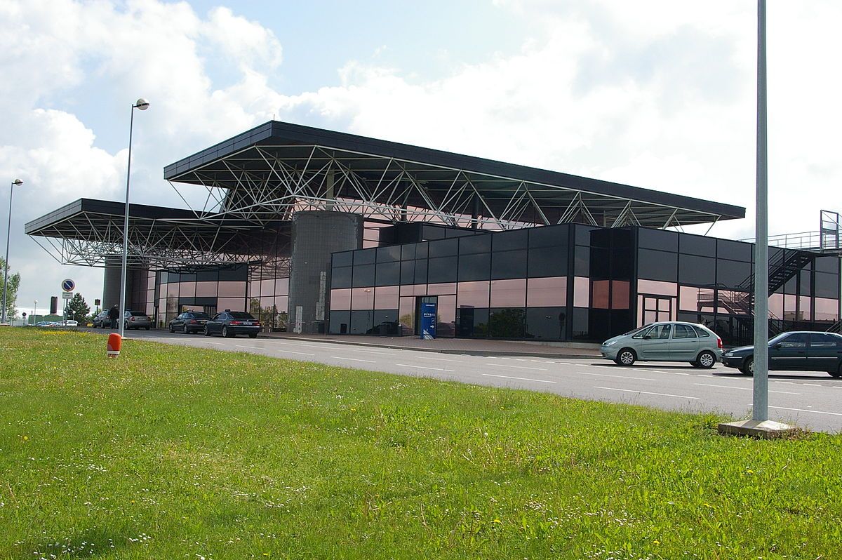 파일:Aéroport_Metz-Nancy_Lorraine4.jpg