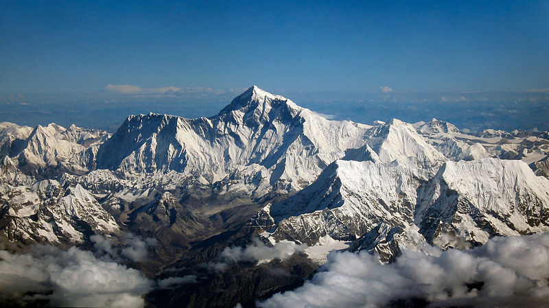 파일:external/upload.wikimedia.org/800px-Mount_Everest_as_seen_from_Drukair2_Crisco_edit.jpg