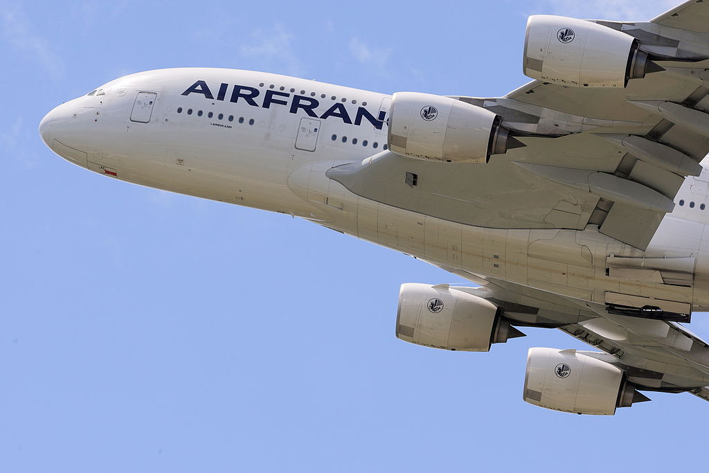 파일:external/upload.wikimedia.org/1024px-Air_France_A380-800_F-HPJC_RJAA.jpg
