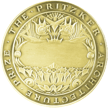 파일:Medal_of_Pritzker_Architecture_Prize_(front).gif