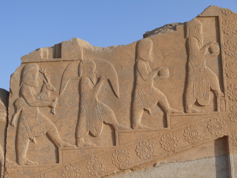 파일:Priests_procession_at_Persepolis.jpg