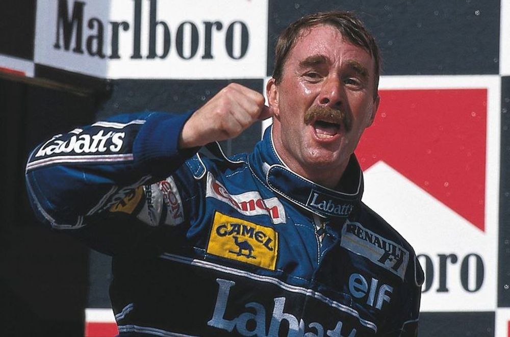 파일:Nigel Mansell 1992 champion.jpg