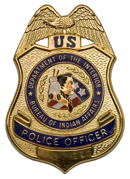 파일:436px-BIA_Police_Officer_Badge.jpg
