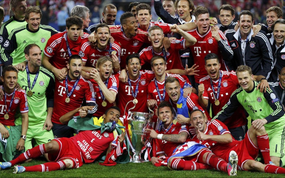 파일:external/gurusdeportivos.com/Bayern-Munich-Champions-League-Winners-2013-HD-Wallpaper.jpg