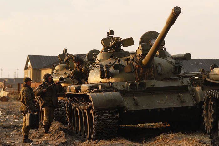파일:Russian T-55's Getting Decommissioned, Kuril Islands, Fall 2010.jpg