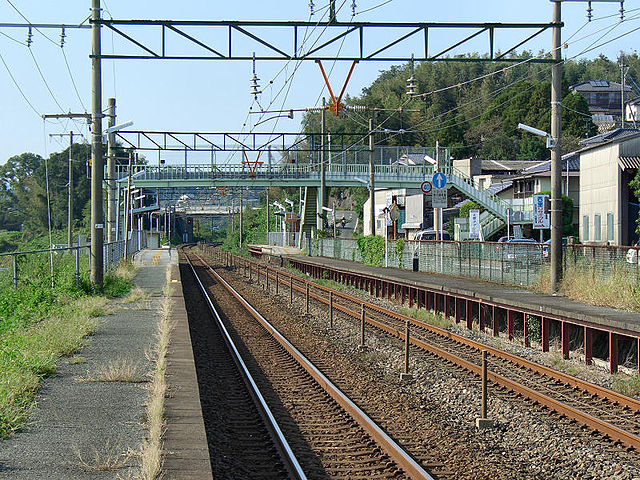 파일:external/upload.wikimedia.org/640px-Nishisato_station_2.jpg