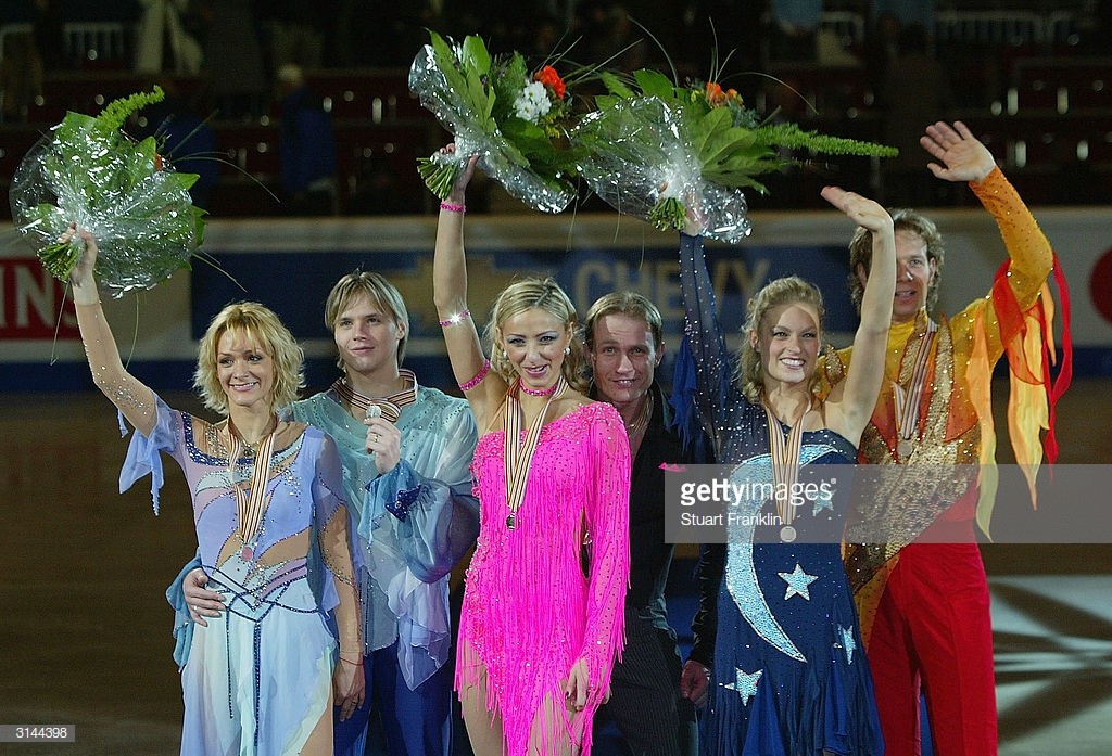 파일:2004 세계선수권 아이스댄스 포디움.jpg
