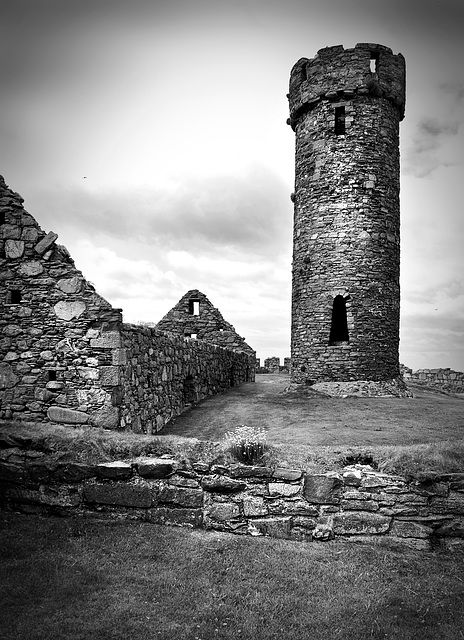파일:Round Tower of Isle of Man.jpg