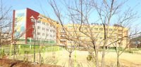 파일:external/upload.wikimedia.org/200px-Daecheong_Middle_School_%28South_Korea%29.png