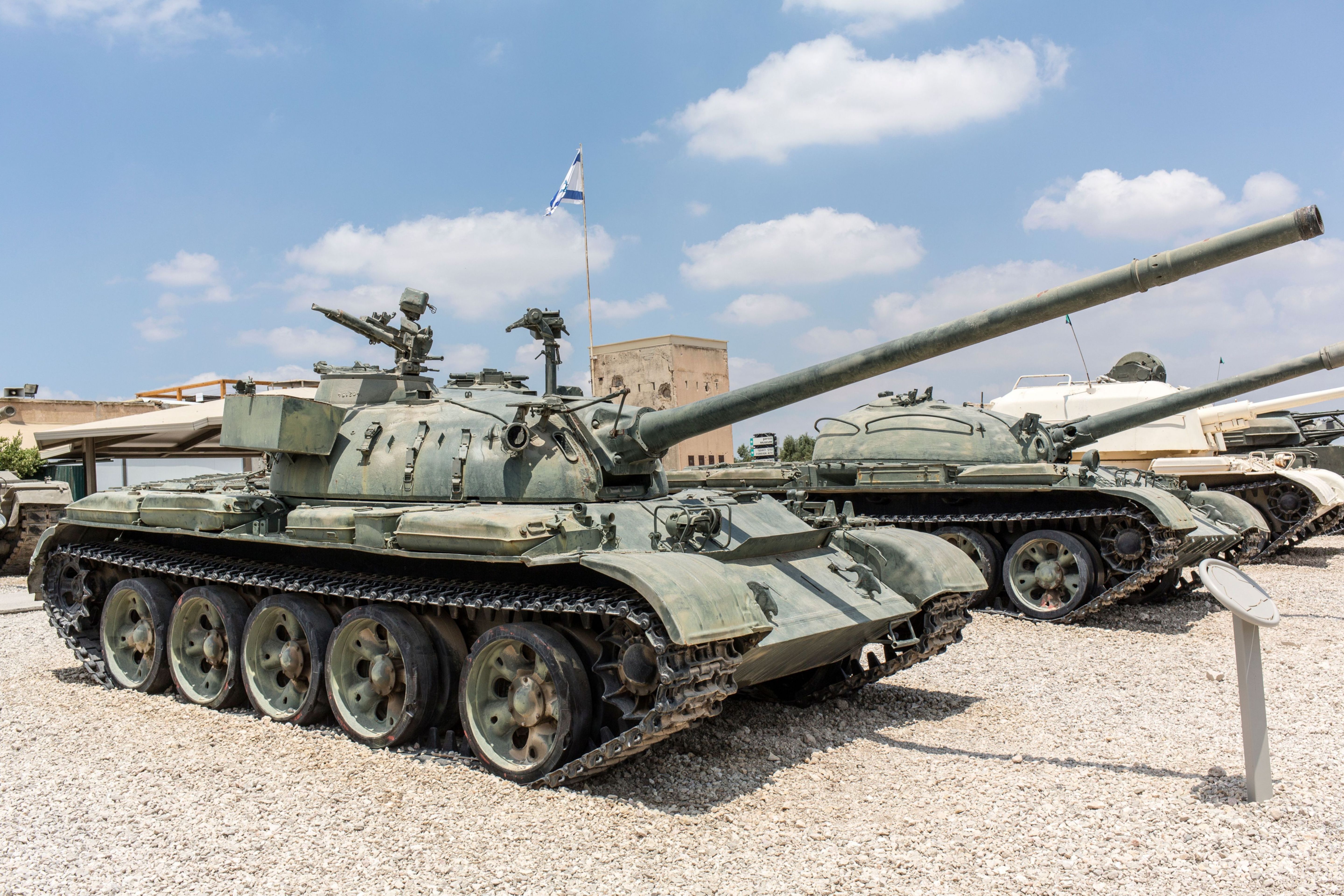 파일:South_Lebanese_Army_T-55.jpg