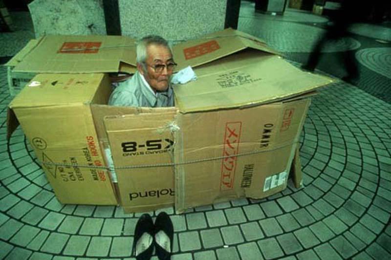 파일:일본 노숙자 골판지 하우스.jpg