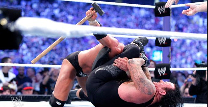 파일:external/livingcivil.com/Full-story-photo-result-April-3-2011-The-Undertaker-vs.-Triple-H-No-Holds-Barred-Match-WWE-WrestleMania-XXVII-27-3-4-2011-17.jpg