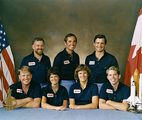 파일:external/upload.wikimedia.org/470px-STS-41-G_crew.jpg