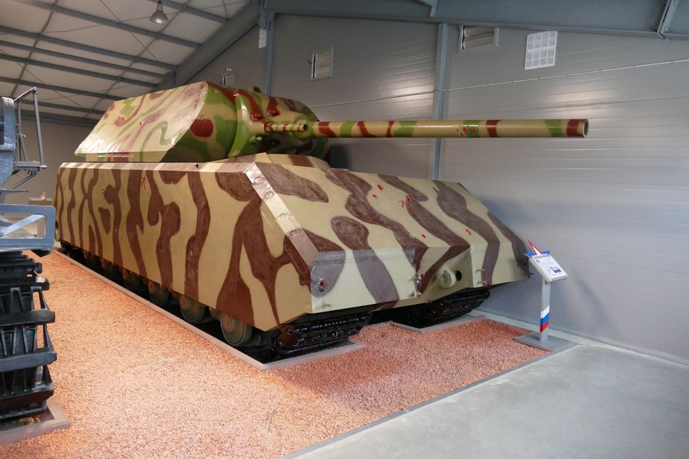 파일:Kubinka_Tank_Museum_Pz.Kpfw._VIII_'Maus'.jpg