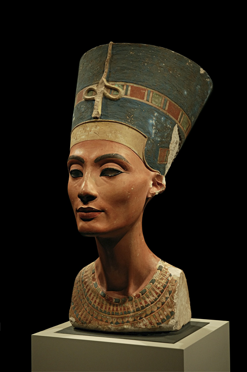 파일:external/upload.wikimedia.org/Nefertiti_30-01-2006.jpg