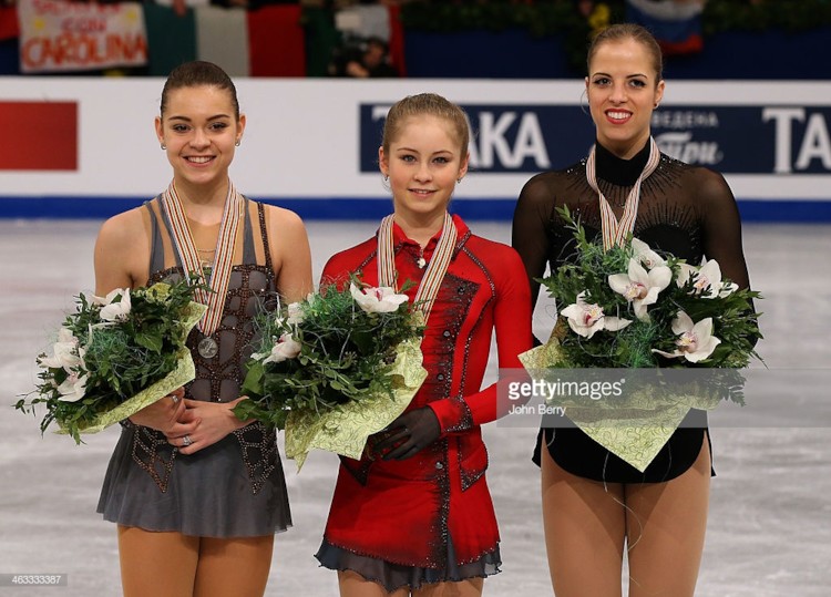 파일:2014 유럽선수권 여자싱글 포디움.jpg