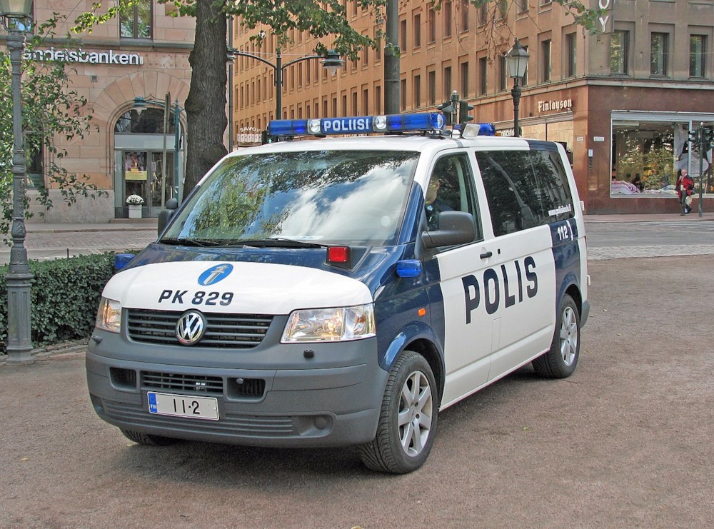 파일:1280px-Helsinki_police_car.jpg