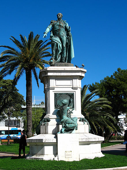 파일:external/upload.wikimedia.org/440px-Statue_massena_nice.jpg