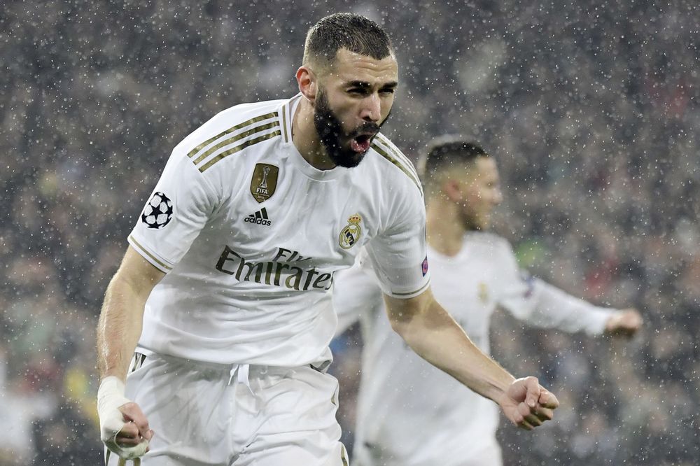 파일:Karim-Benzema-Real-Madrid-vs-PSG-Champions-League-2019.jpg