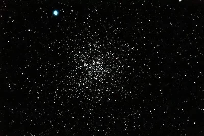 파일:800px-NGC2477.jpg