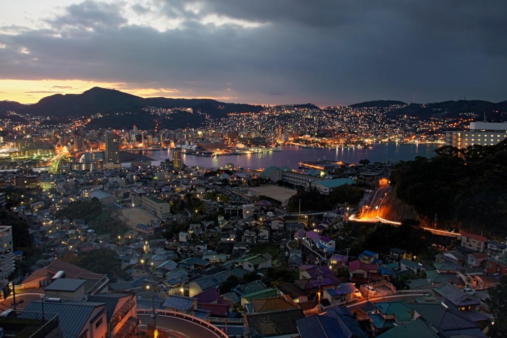 파일:external/upload.wikimedia.org/Nagasaki_City_view_from_Mt_Inasa01s5.jpg