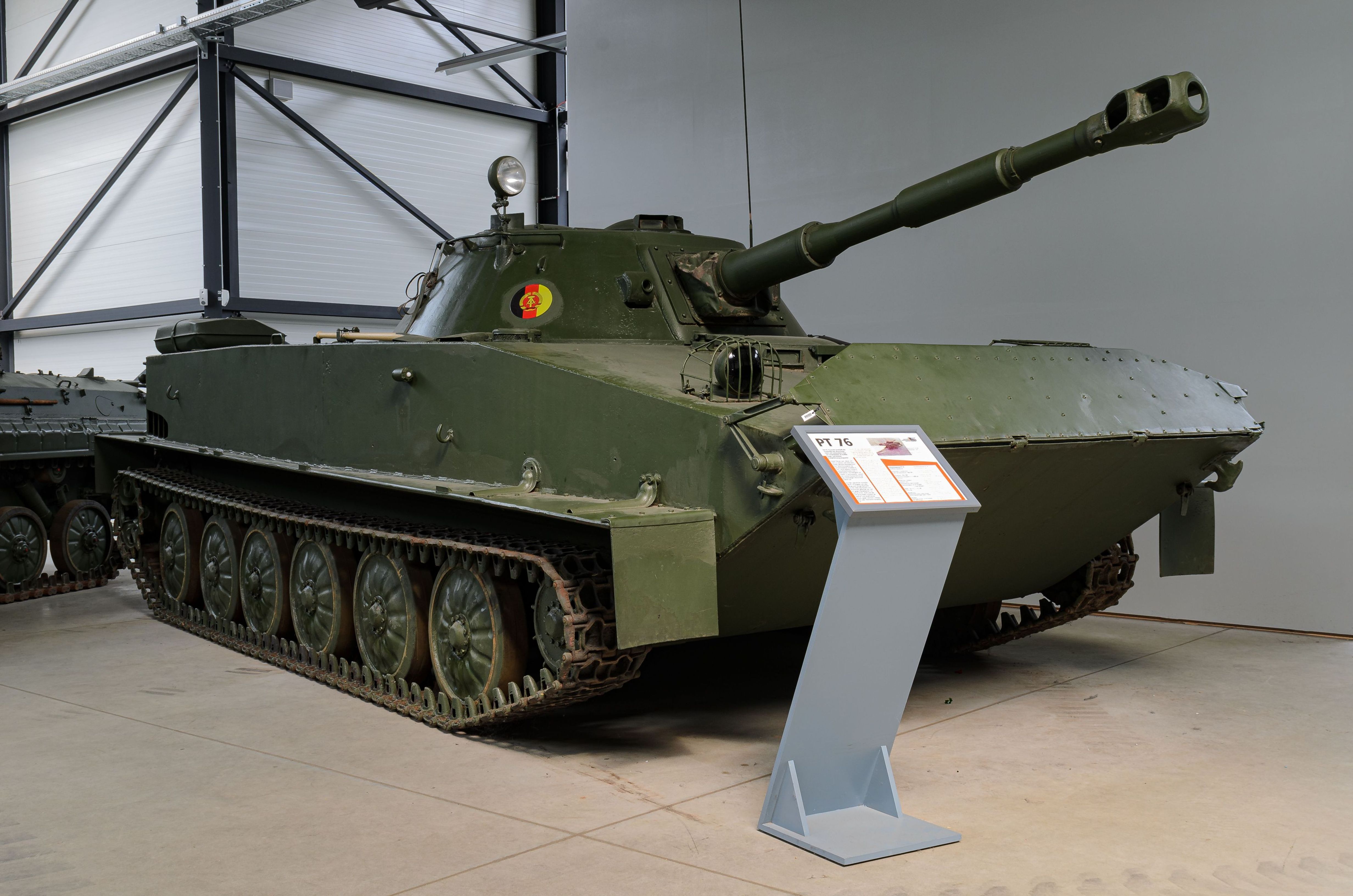 파일:Deutsches_Panzermuseum_PT-76.jpg