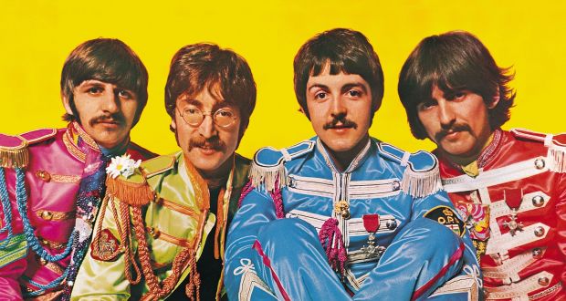 파일:The Beatles (1967) Sgt.Pepper costume.jpg