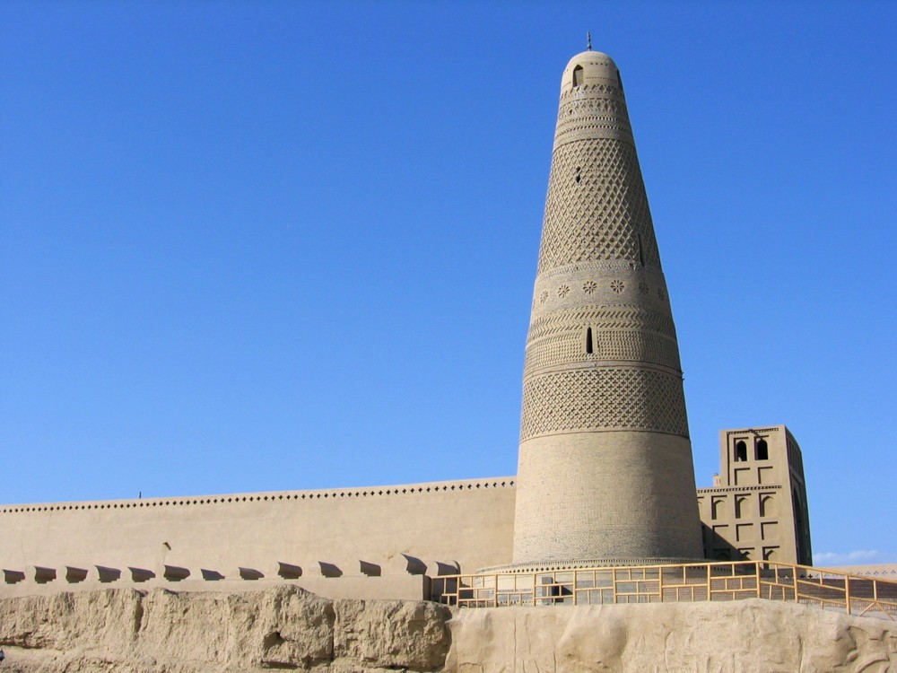 파일:Turpan-minarete-emir-d07.jpg