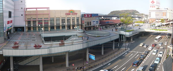 파일:external/upload.wikimedia.org/600px-Kurosaki_Station_P1.jpg