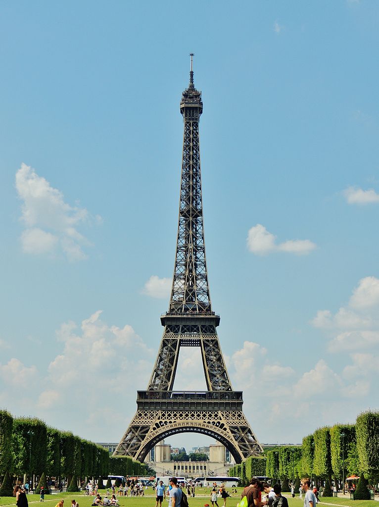 파일:external/upload.wikimedia.org/766px-The_Eiffel_Tower%2C_July_24%2C_2014.jpg