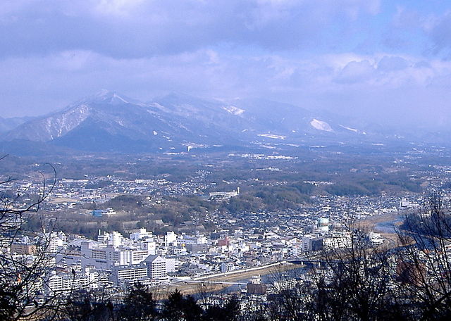 파일:external/upload.wikimedia.org/640px-Tsuyama_City.jpg