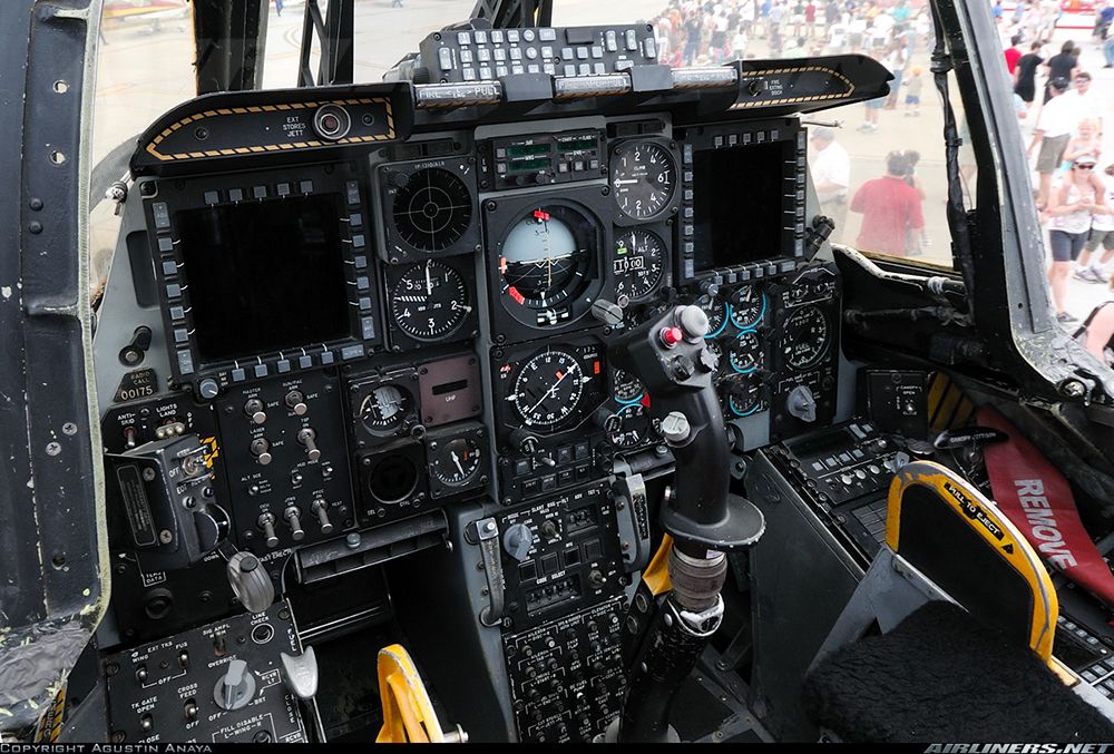 파일:A-10C_cockpit.jpg