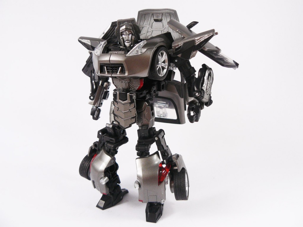 파일:external/transformersearch.com/A-02-Alternity-Megatron-Blade-Silver-Robot-Mode-1024x768.jpg
