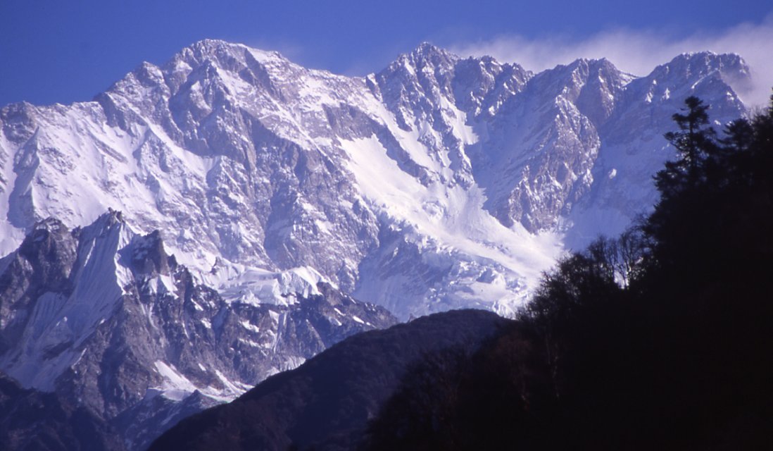 파일:external/upload.wikimedia.org/Kangchenjunga_South_Face.jpg